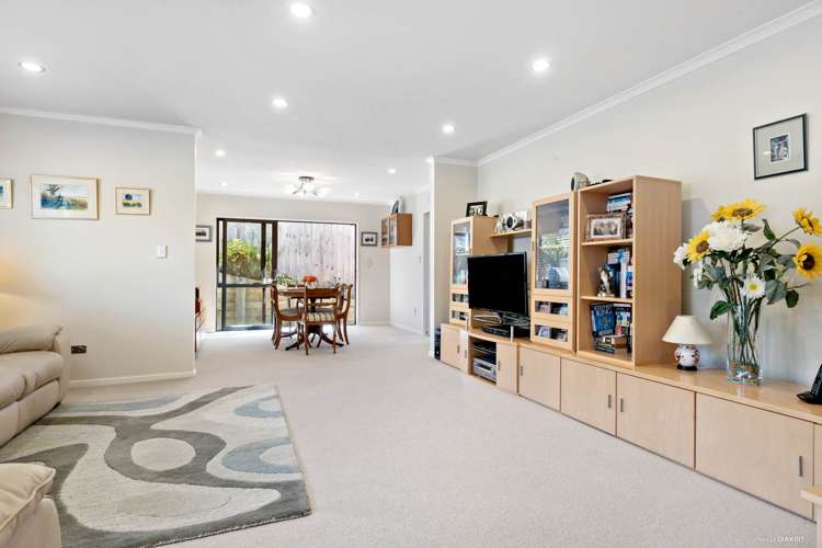 3 Bintulu Place Fairview Heights_10