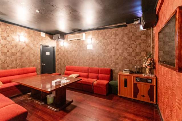 2F/75 View Road Wairau Valley_4