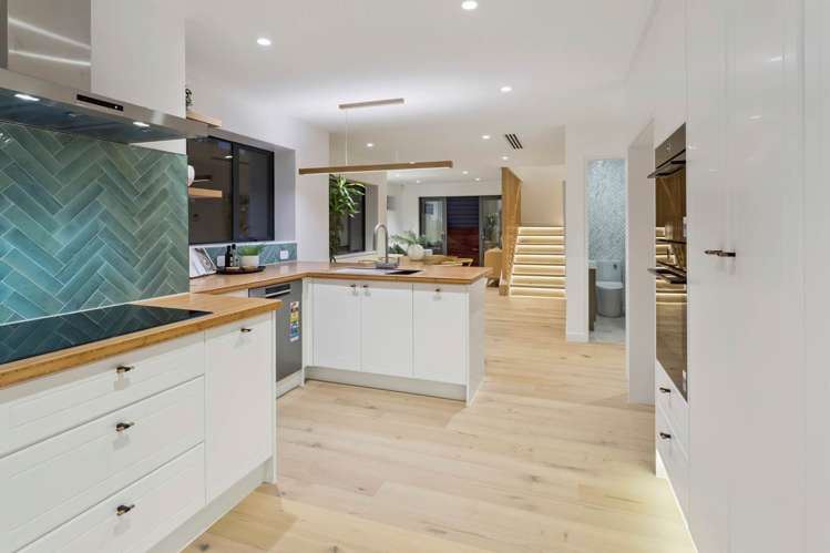 3B Serrata Place Browns Bay_32