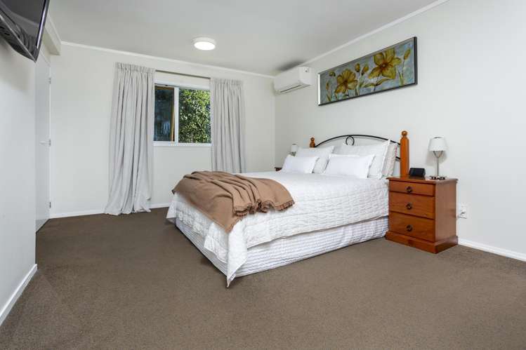 1/16 Tamahere Drive Glenfield_10