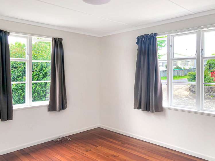 14 Pine Street New Lynn_4