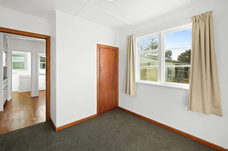 21 Scott Street Elgin_10