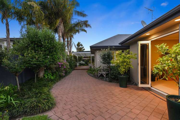 3 Takapu Place Huntington_17