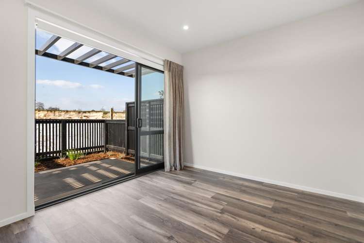 4/17 Clearwater Street 11329_4