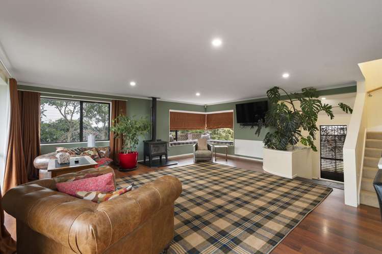 35 Springdale Grove Fitzherbert_8
