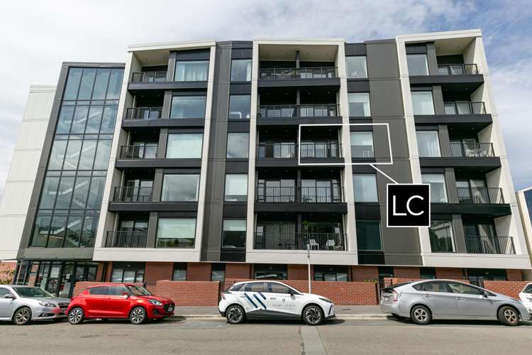 415/21 King Street Mount Cook_4