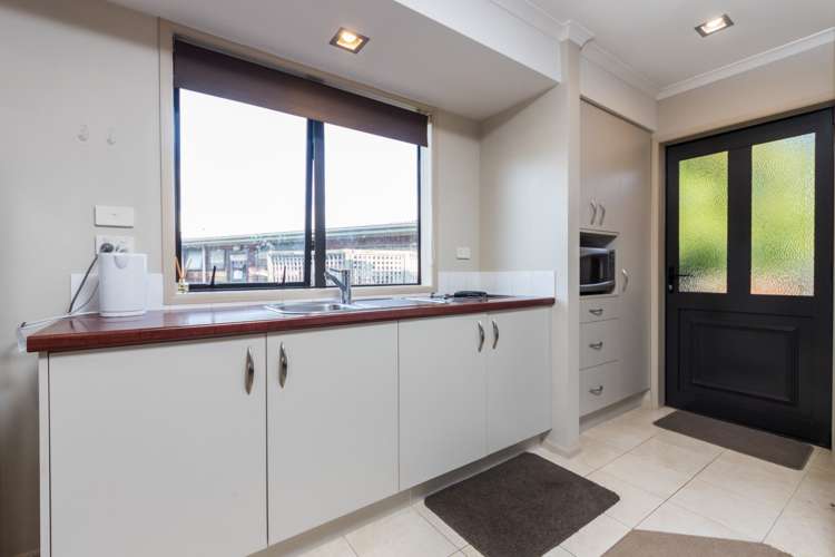 59a Miro Street New Lynn_22