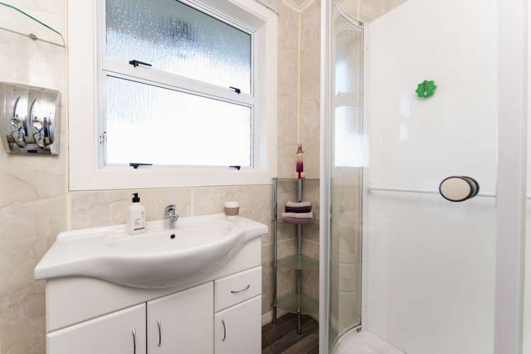 33 Saunders Street Brockville_12