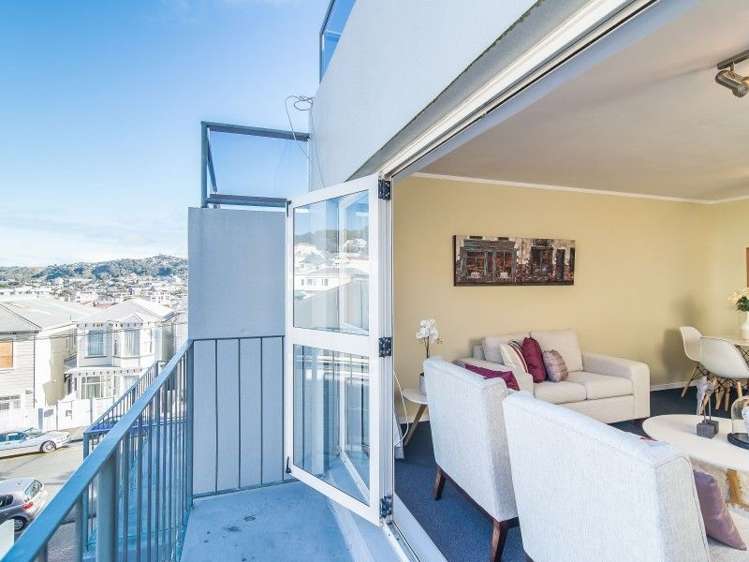 9/2 Mcfarlane Street Mount Victoria_0