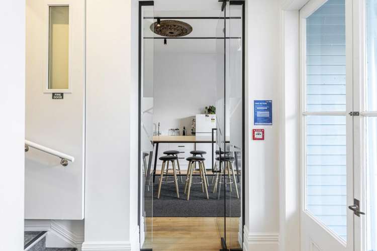 290 Montreal Street City Centre_6