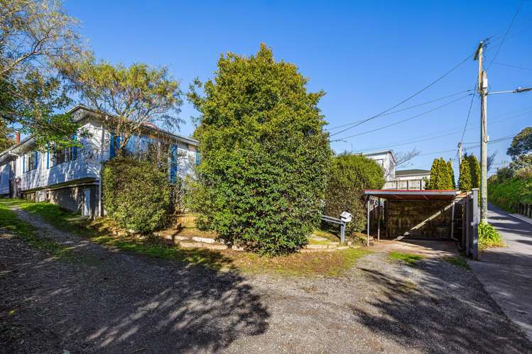 12A Bell Street Tawa_17