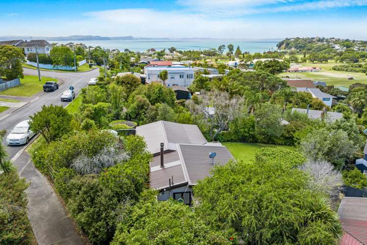 7 Kauri Road Stanmore Bay_21