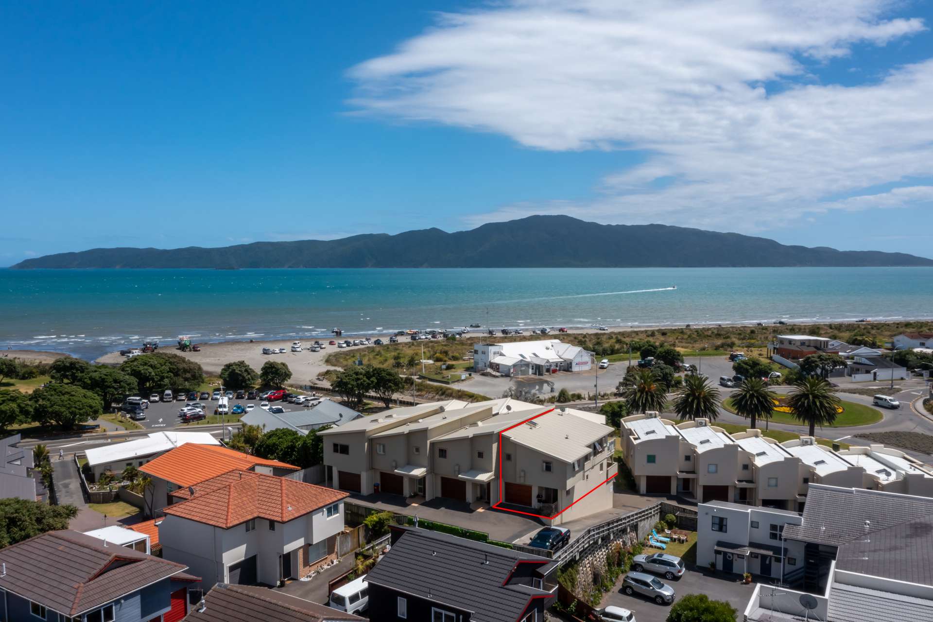 13/1 Marine Parade Paraparaumu Beach_0