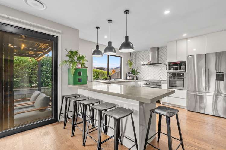 1 Myles Way Shotover Country_3