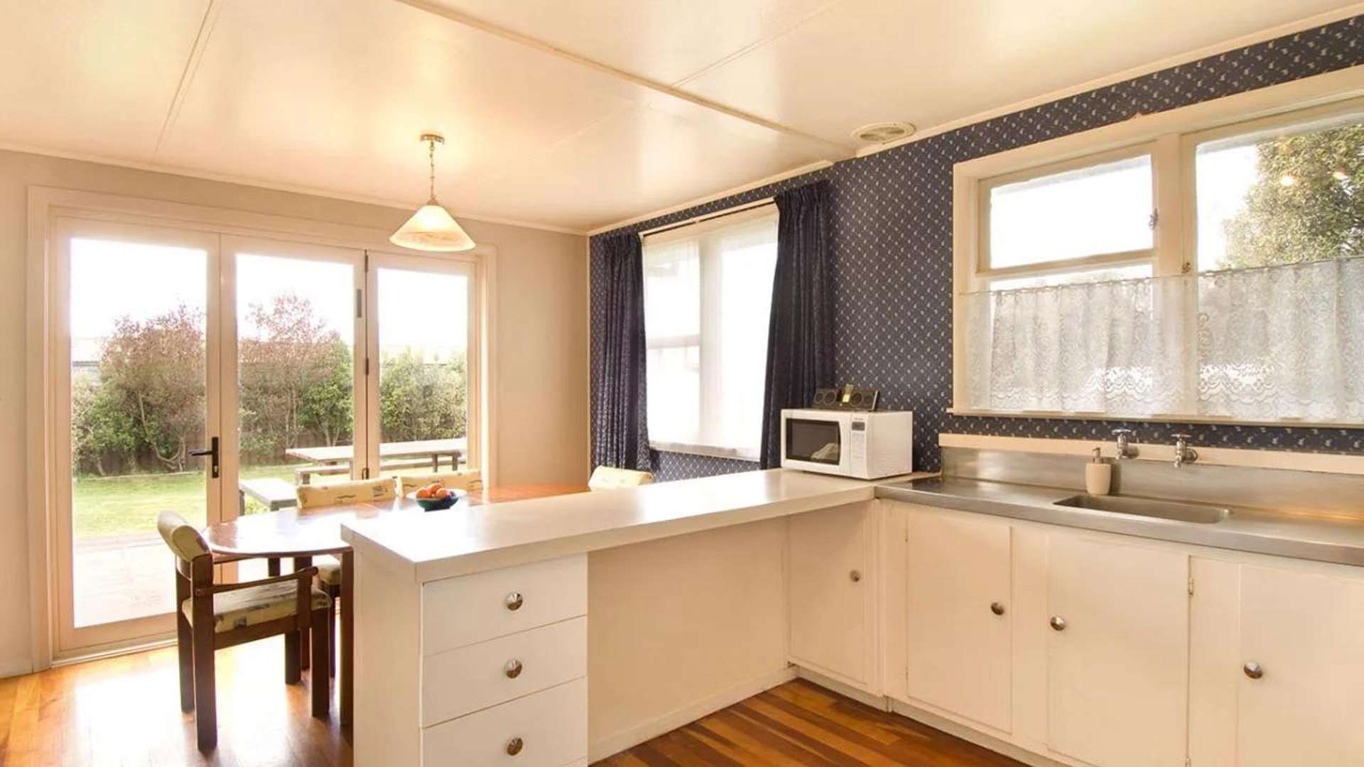 6 Papua Street 11211_0