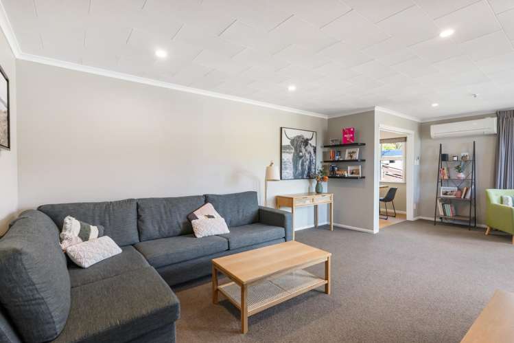 16 Spicer Place Tawa_4