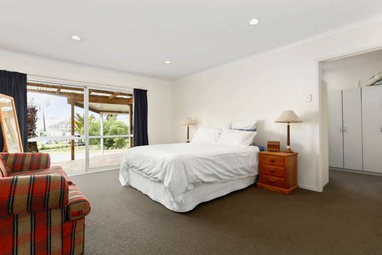 203 Riverhead Road Kumeu_16