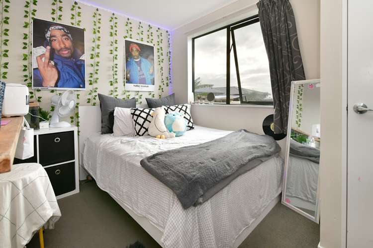 15 Springs Road Parakai_13