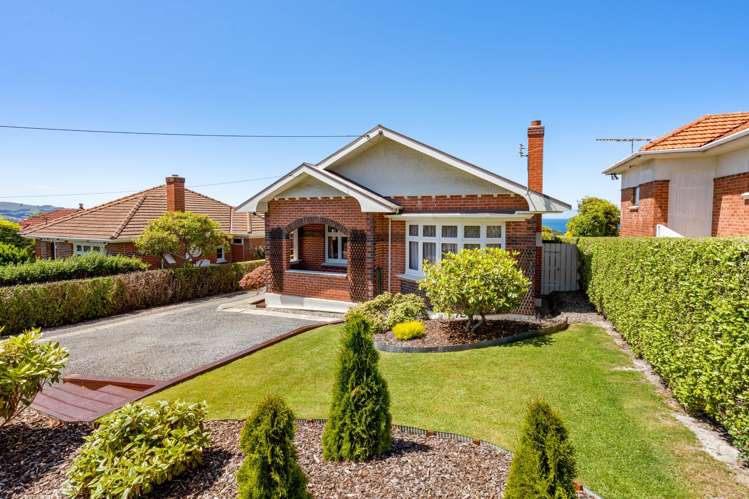 81 Middleton Road Kew_1