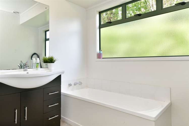 33a Kia Ora Road Beach Haven_23