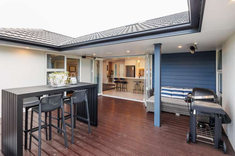 61 Hartwell Drive Kelvin Grove_17