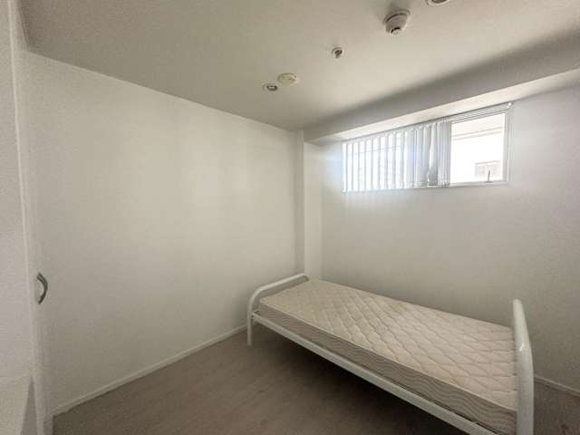 4H/147 Hosbon Street 10015_4