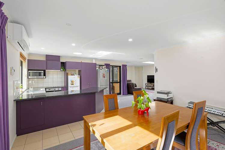 42 San Marino Drive West Henderson_17