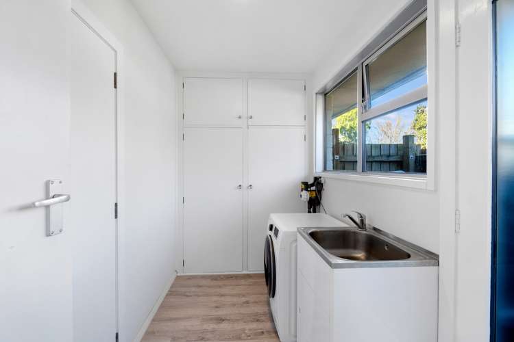 1/86 Avonhead Road Avonhead_11