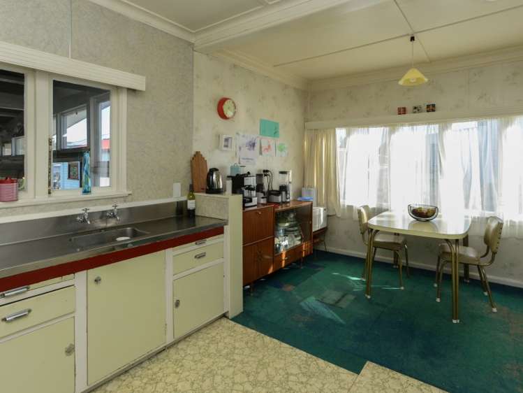 105 Mayfair Avenue Mayfair_5