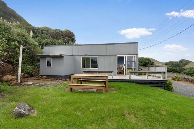 Tasman Views & Proven Airbnb at Maunganui Bluff