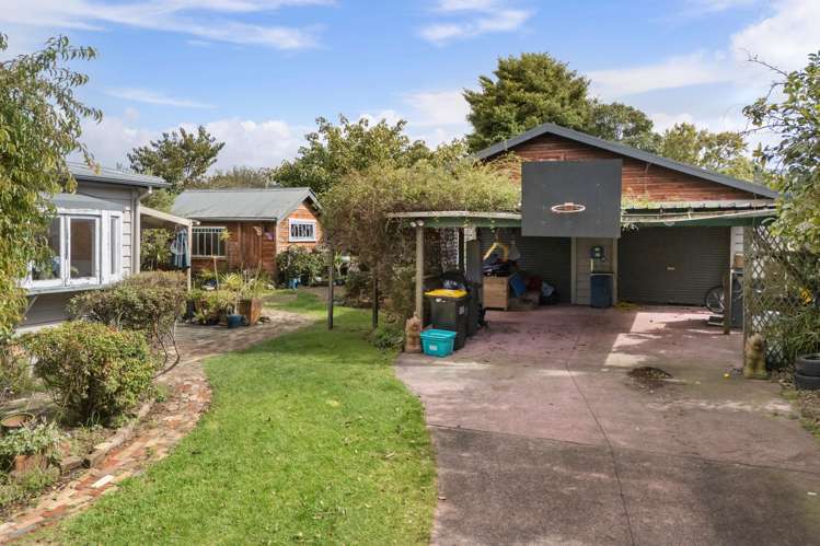 80 Consols Street Waihi_18