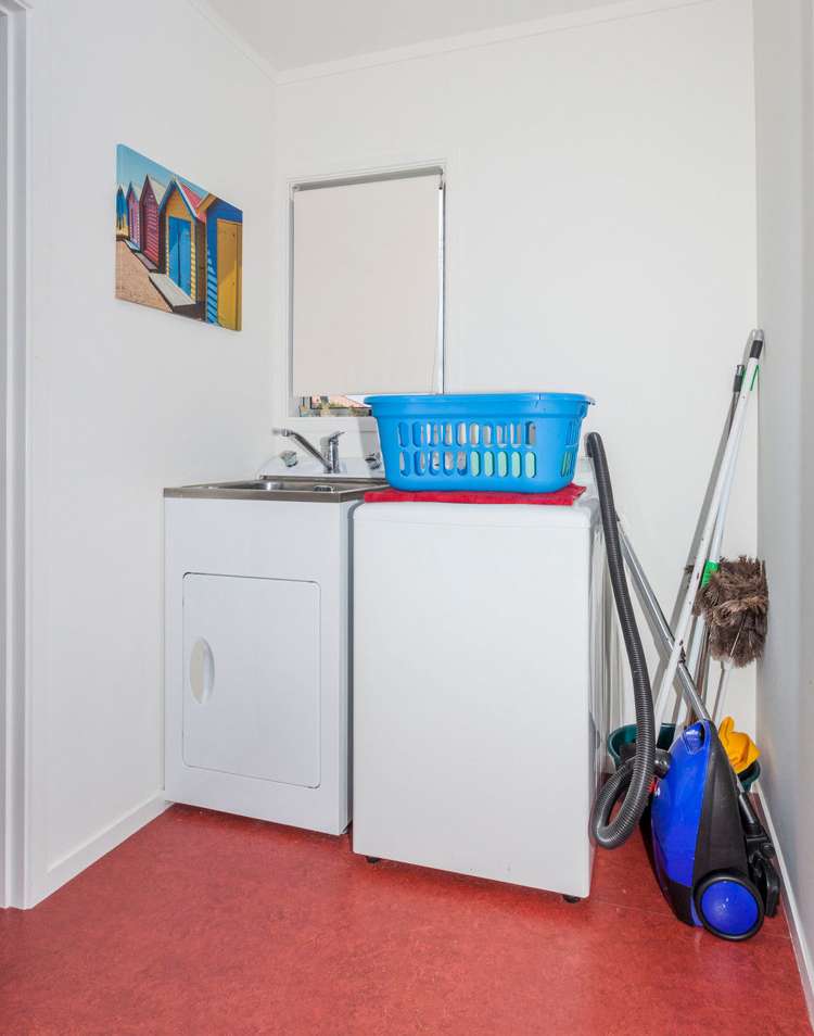 101 Beverley Terrace Whangamata_31