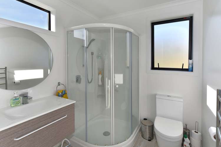 6 Kingfisher Lane Stoke_9