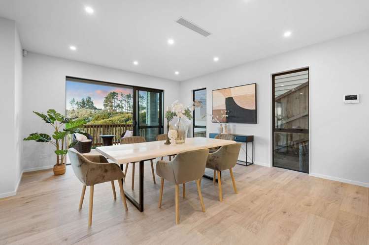 27 Aquamarine Avenue Wainui_15