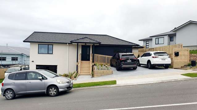 4 Bedroom in Grenada Village