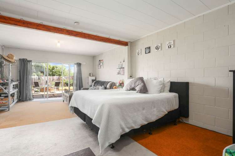 4 Gibbs Crescent Red Hill_13