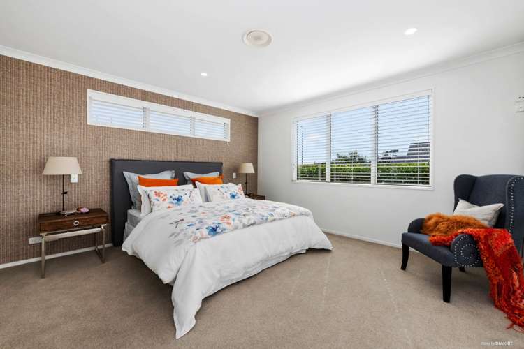 1 Lydiard Place Beachlands_19