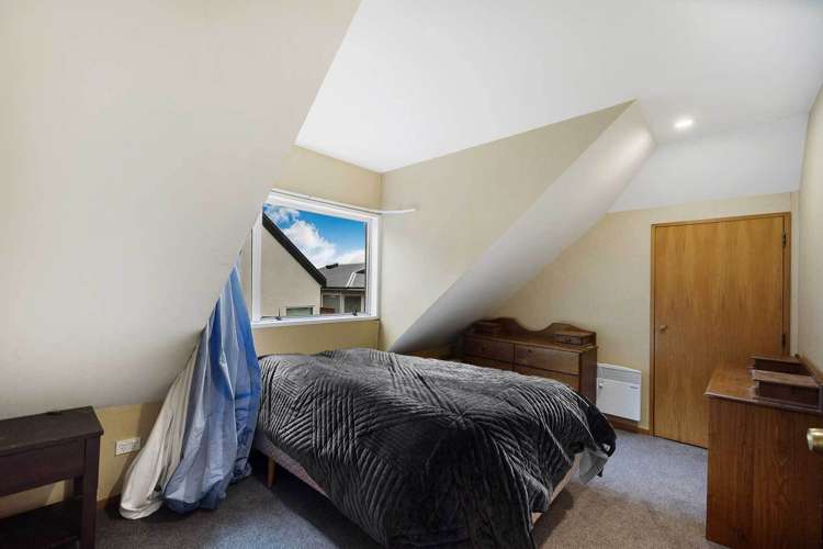 4b Dart Place Fernhill/Sunshine Bay_9