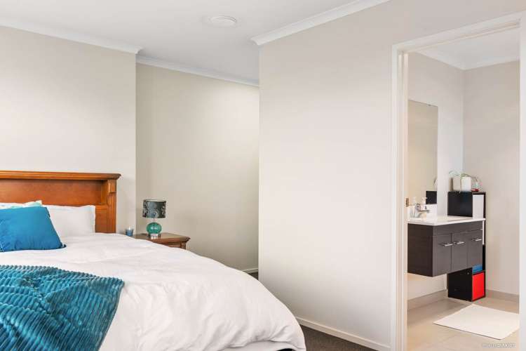 11 Tawaki Avenue Takanini_9