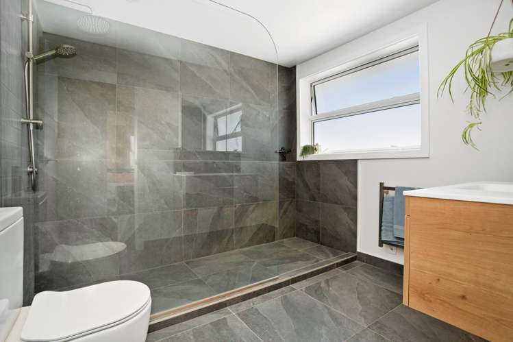 1105 High Street Taita_14