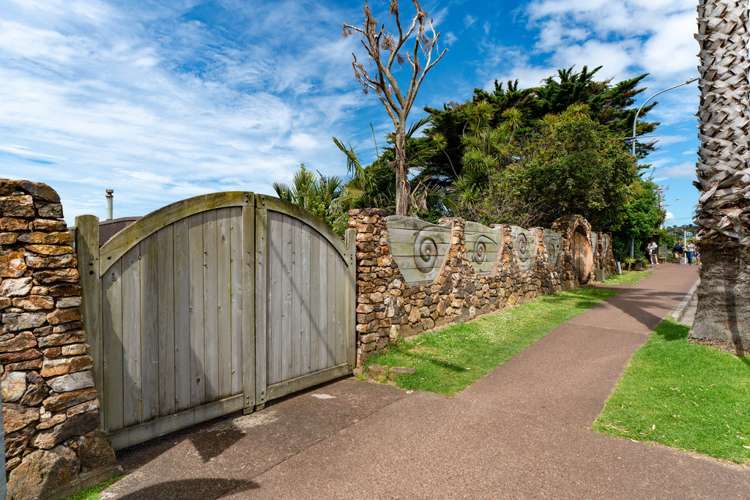 159 Ocean View Road Oneroa_17