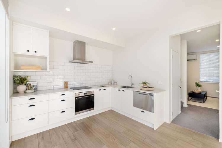 6/11 Bunyan Street Waltham_4