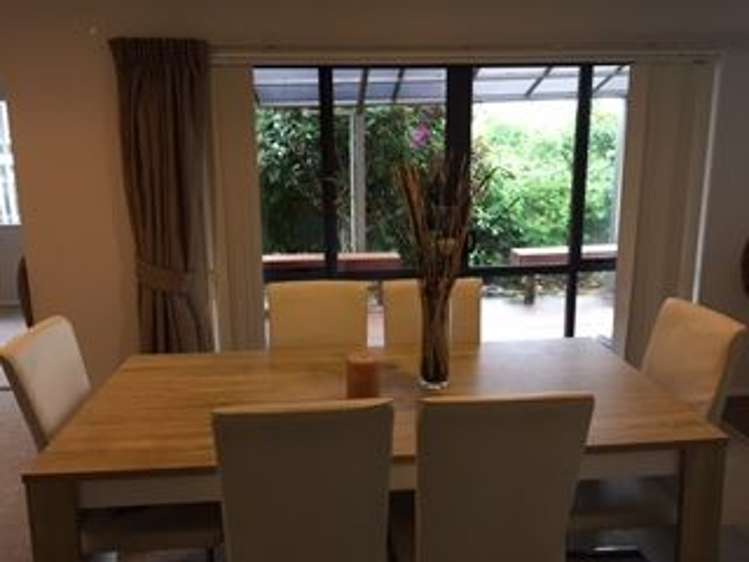 8 John Brooke Crescent East Tamaki Heights_8