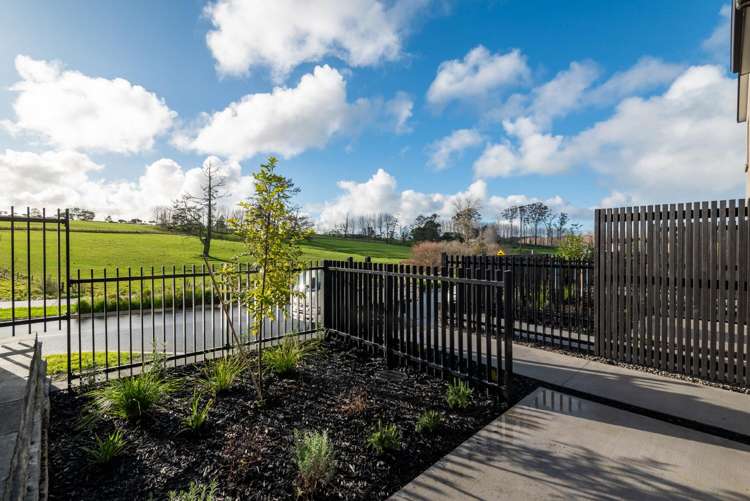 349 Te Taruna Drive Milldale_6