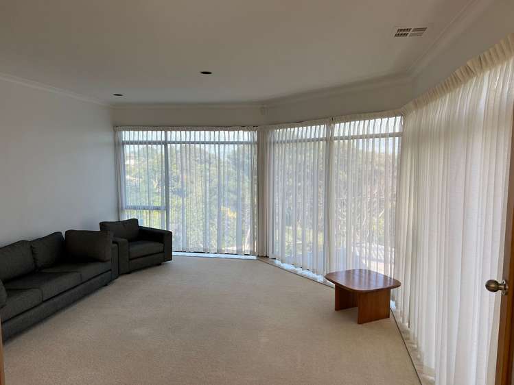 9 Poaka Place Beach Haven_5