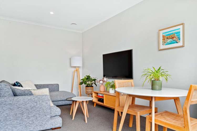 5/7 Uku Lane Hobsonville_8