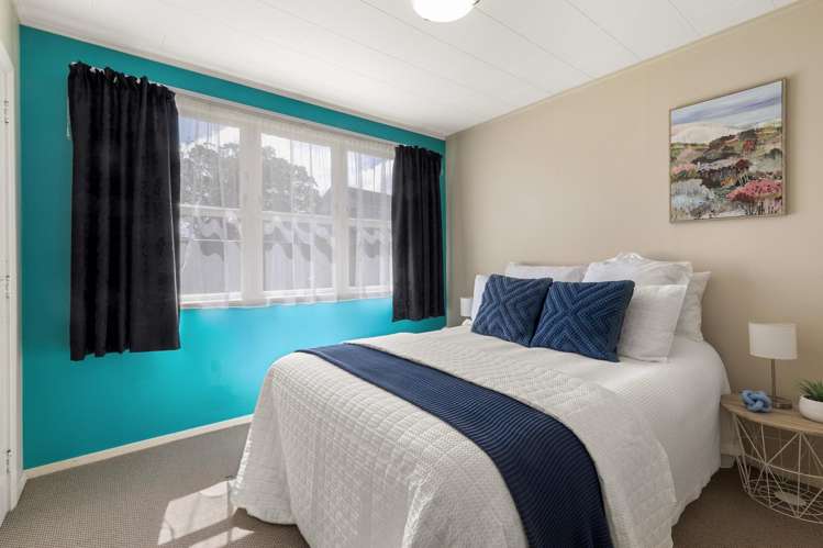 11 Pelorous Street Paparangi_8