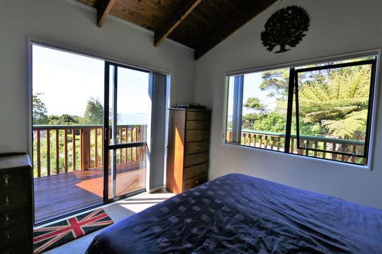 7 Kauri Point Road Laingholm_8