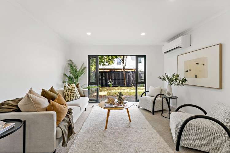 4 Barnea Circle Glen Eden_2