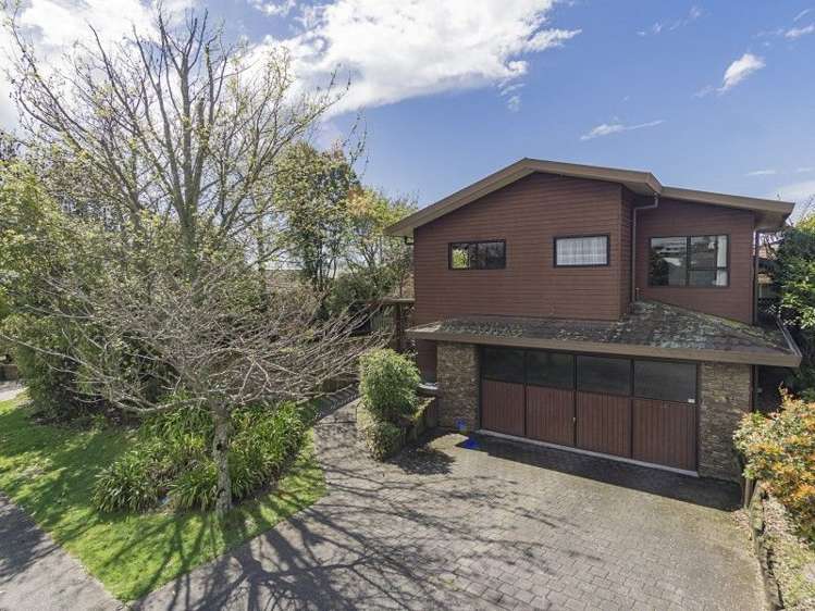 46 Farnham Drive Richmond_19